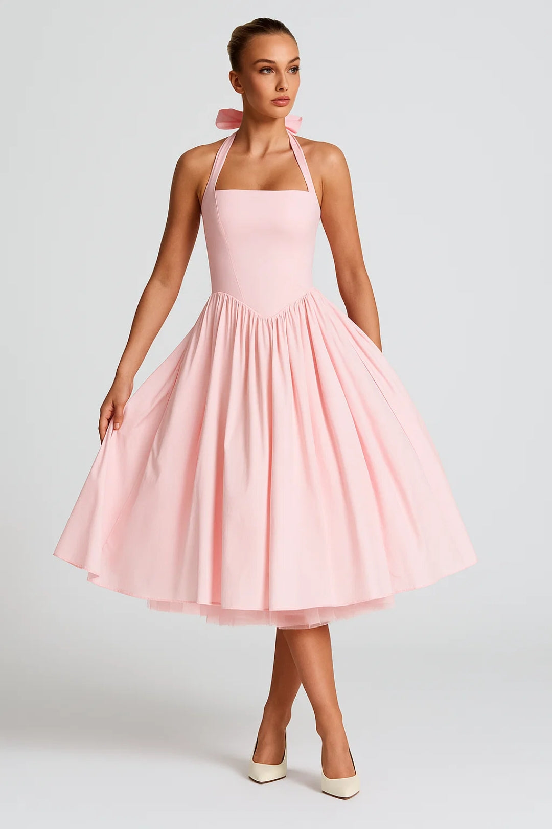 Elegante Halter Midi Jurk met Uitlopende Rok