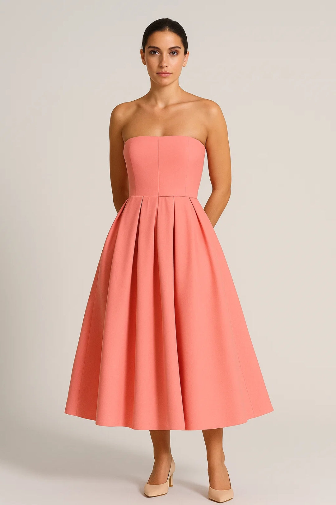 Strapless Midi Jurk met Uitlopende Rok en Elegante Pasvorm